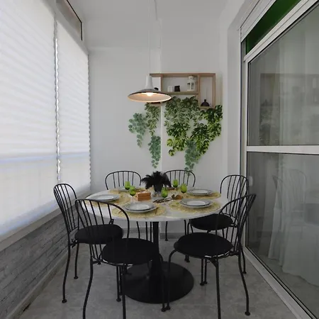 شقة Amazing كولرا